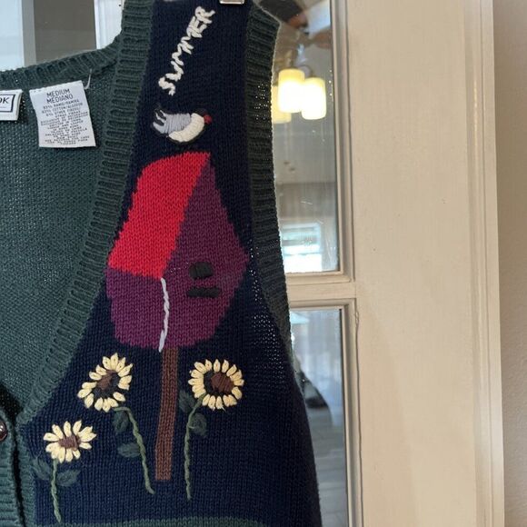 Vintage New Look Sweater Vest Bird House M Embroidered Blue Cottage Core Granny - Picture 7 of 12
